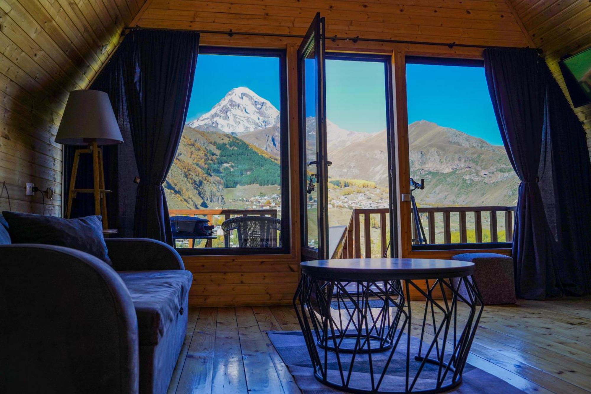 Hillside Kazbegi Appartement Buitenkant foto